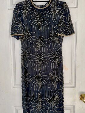 Vintage Jakelin Beaded/Sequin Black Evening Dress with Gold Accents - M